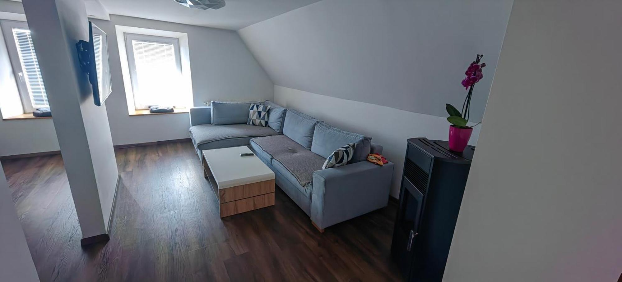 Sana Apartman Postojna Kültér fotó