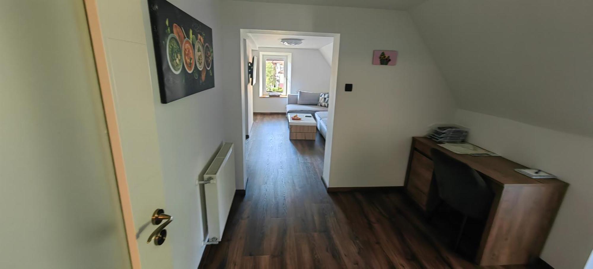 Sana Apartman Postojna Kültér fotó